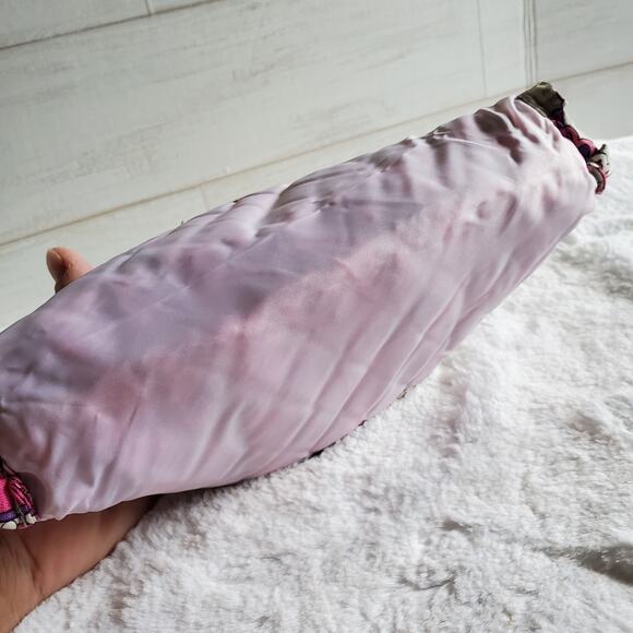 Vera Bradley Brush and Pencil Pouch in Paisley Meets Plaid Pattern - Picture 4 of 5